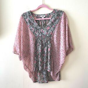 Black Poppy Sz Medium Women’s Pink Green Floral Semi Sheer Short Sleeve Blouse